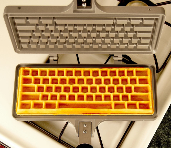 Messy_Desk_Designs_Keyboard_Waffle_Iron-1