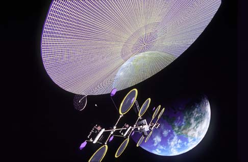 Спутник собирает и транслирует энергию на Землю